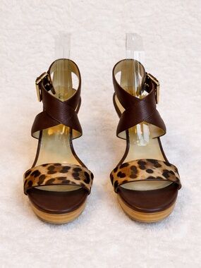 Michael Kors Calf Hair Leopard Platform Heels Brown Leather Wood Size 7.5